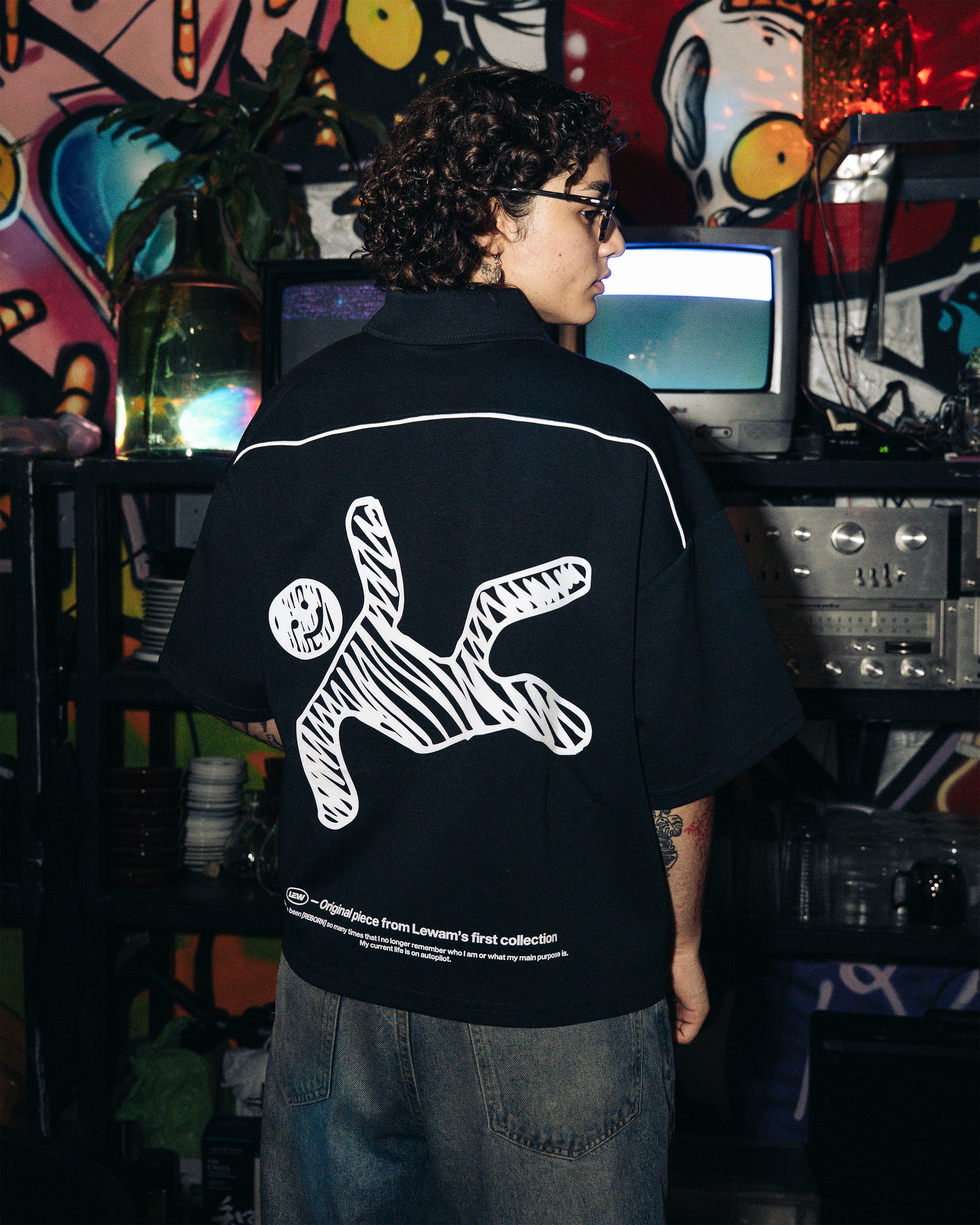 Reborn Zip Shirt - Black