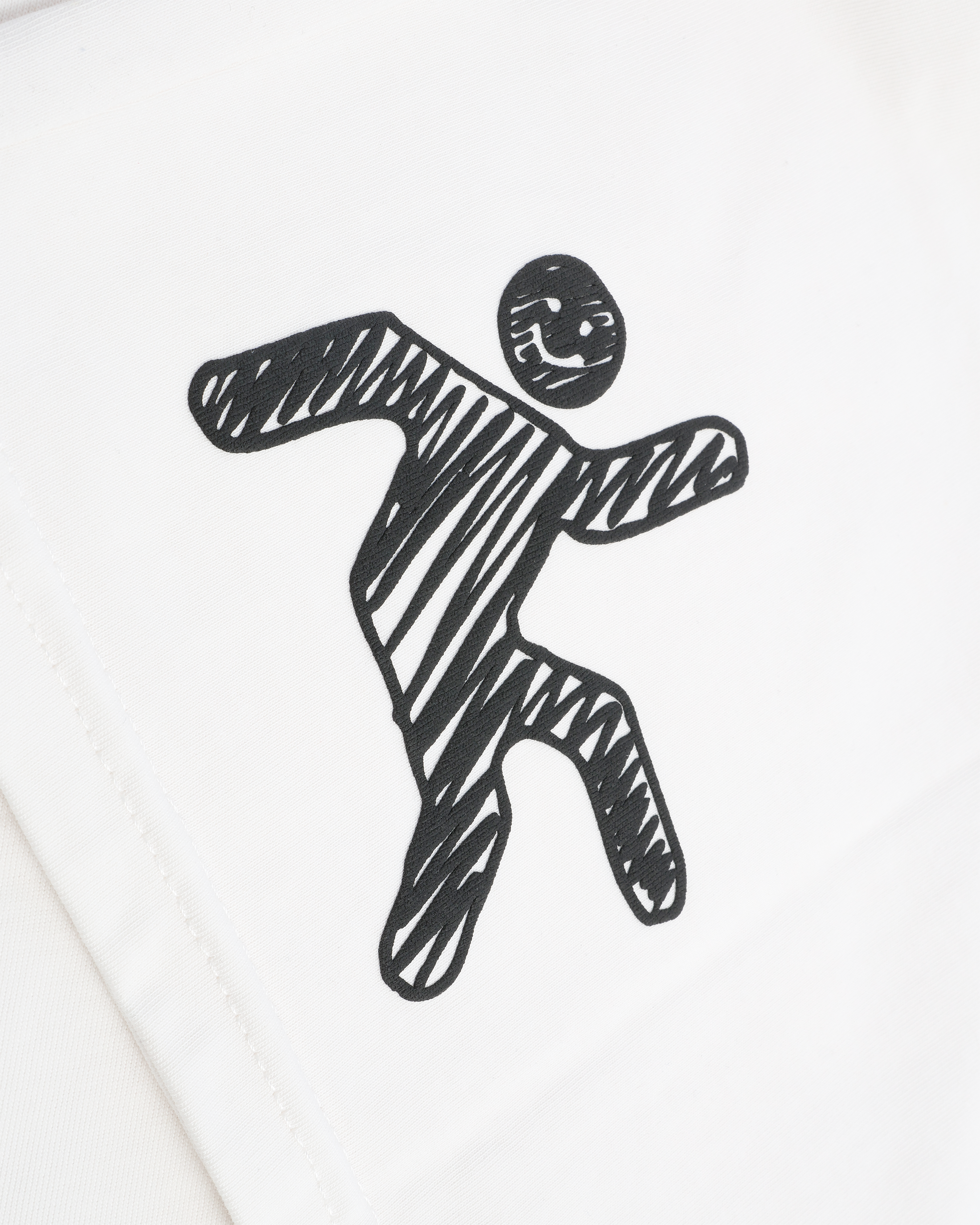 Camiseta blanca Wet Floor Tee de Mi tienda, vista frontal con diseño impreso, algodón suave y corte cómodo.